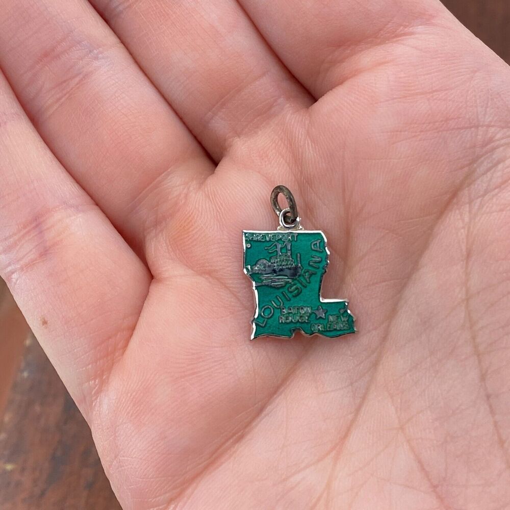 Vintage Wells 925 Sterling Silver Cloisonné "Louisiana" State Map Pendant Charm